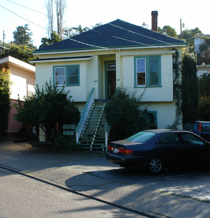 166 Park St in San Rafael, CA - Building Photo