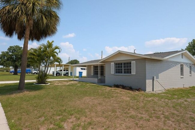 6024 W Fern St in Tampa, FL - Building Photo - Building Photo