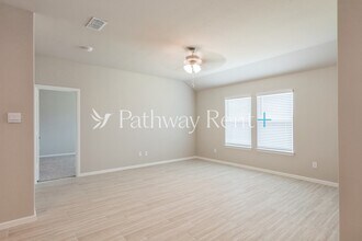 9449 Mountain Pass Dr in Fort Worth, TX - Building Photo - Building Photo