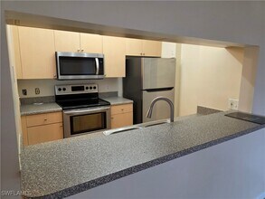 1210 Reserve Way in Naples, FL - Building Photo - Building Photo