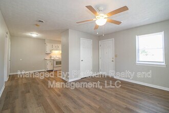 13-413 Thompsonville Ln in Oak Grove, KY - Building Photo - Building Photo