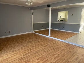 4310 Brighton Ln in Chesapeake, VA - Building Photo - Building Photo