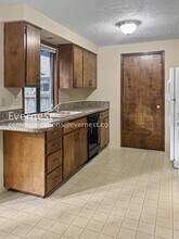 88026 9th St in Veneta, OR - Building Photo - Building Photo