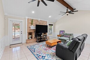 908 Green Meadow Dr in Round Rock, TX - Building Photo