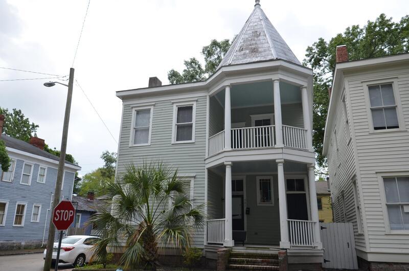 307 W 31st St in Savannah, GA - Building Photo