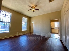517 Stoner Ave in Shreveport, LA - Building Photo - Building Photo