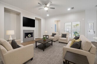 18747 Candle Park Dr in Spring, TX - Building Photo - Building Photo