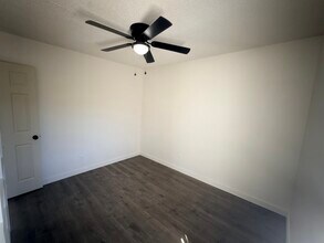 5039 Alhambra Ave, Unit B in Los Angeles, CA - Building Photo - Building Photo