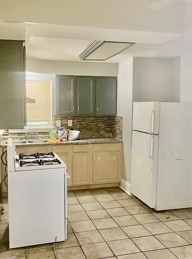 property at 10924 S Indiana Ave