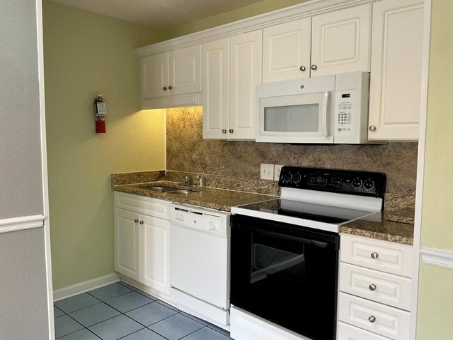 206 Double Eagle Dr in Myrtle Beach, SC - Building Photo - Building Photo