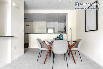 550 Moreland Way-Unit -FL2-ID444 in Santa Clara, CA - Building Photo - Building Photo