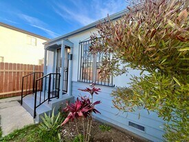 6200-6202 Alviso Ave in Los Angeles, CA - Building Photo