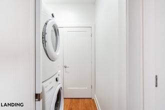 33 New Scotland Ave, Unit 124-14 in Albany, NY - Building Photo - Building Photo