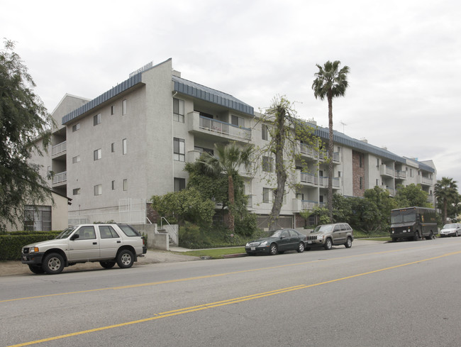 Moorpark Terrace Apartments in North Hollywood, CA - Building Photo - Building Photo