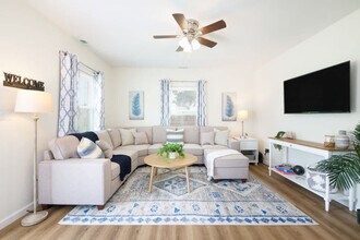 415 Short St in Port Clinton, OH - Building Photo - Building Photo