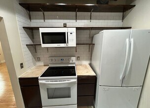 500 Parkway Dr NE in Atlanta, GA - Building Photo - Building Photo