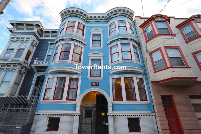 property at 1961 15th St