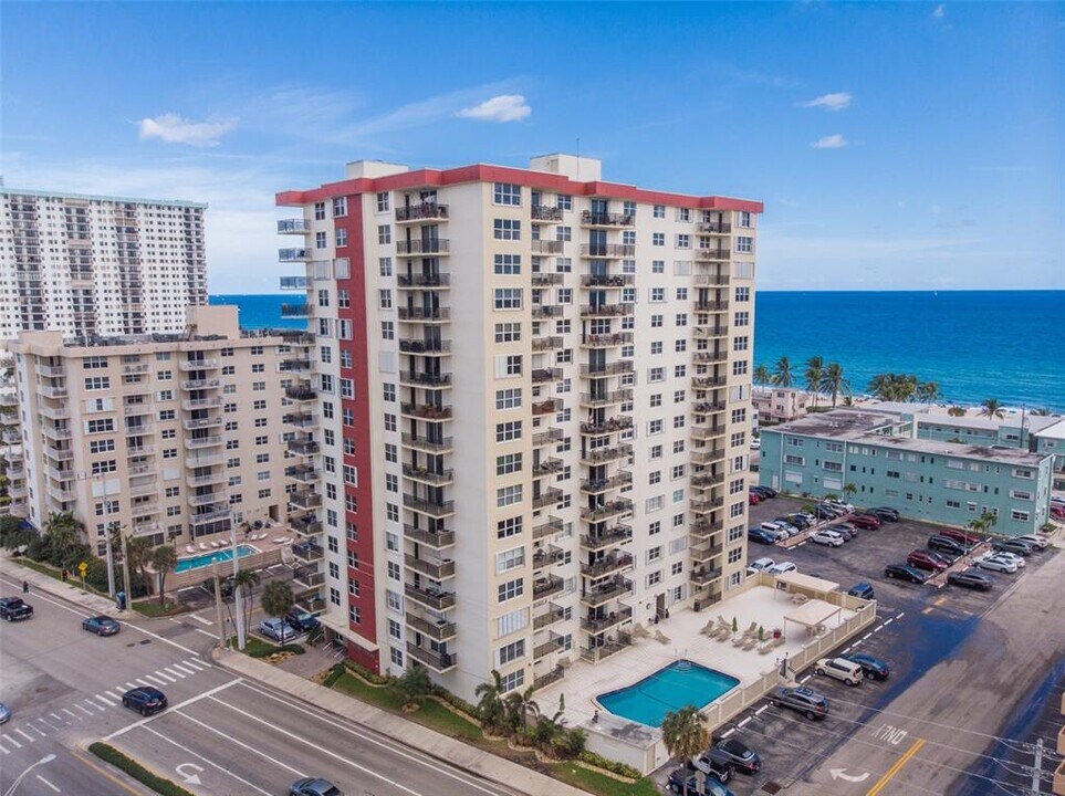 1501 S Ocean Dr, Unit 1105 in Hollywood, FL - Building Photo