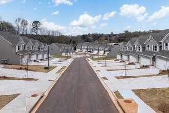 Brightside at Jefferson in Jefferson, GA - Building Photo - Building Photo