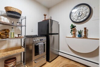 46 Lewis St in Boston, MA - Building Photo - Building Photo