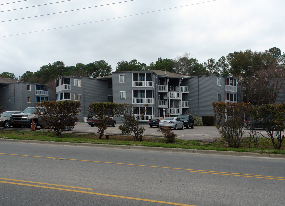 10166-10174 Beach Dr SW in Calabash, NC - Building Photo