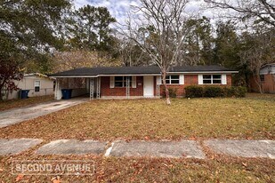 2623 Tulsa Rd N in Jacksonville, FL - Building Photo