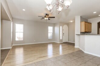 400 N Eucalyptus Pl in Chandler, AZ - Foto de edificio - Building Photo
