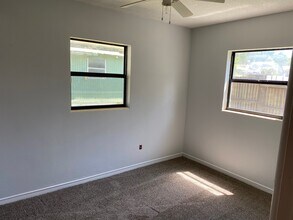 849 Center Ln in Clermont, FL - Foto de edificio - Building Photo