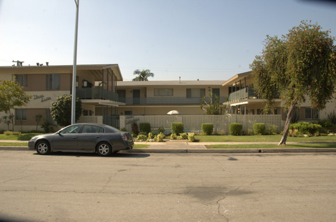 Villa Orlando in Covina, CA - Foto de edificio - Building Photo