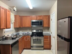 2033 Tea Berry Ct in Winston-Salem, NC - Building Photo - Building Photo