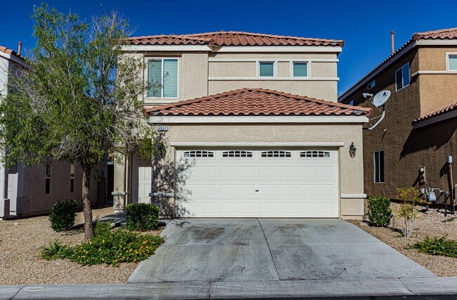 property at 5327 Pied Piper St
