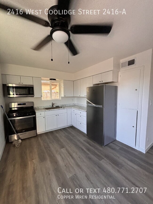 property at 2416 W Coolidge St