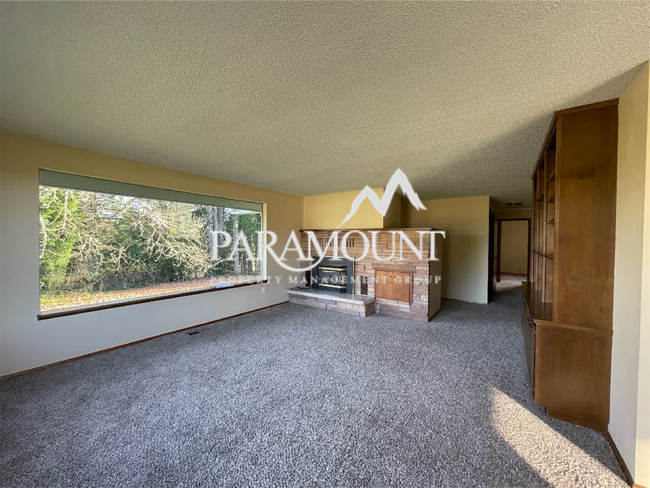 1260 Sherman Ave in Port Orchard, WA - Foto de edificio - Building Photo