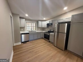 3726 Bolding Rd in Flowery Branch, GA - Building Photo - Building Photo