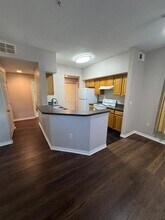 5957 Westgate Dr in Orlando, FL - Foto de edificio - Building Photo