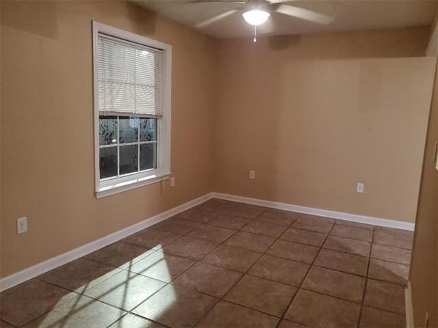 3110 Edenborn Ave in Metairie, LA - Foto de edificio - Building Photo