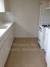 332 Central Ave in Pacific Grove, CA - Building Photo - Building Photo