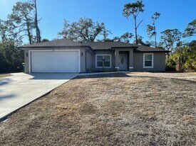 161 Overbrook St in Port Charlotte, FL - Building Photo