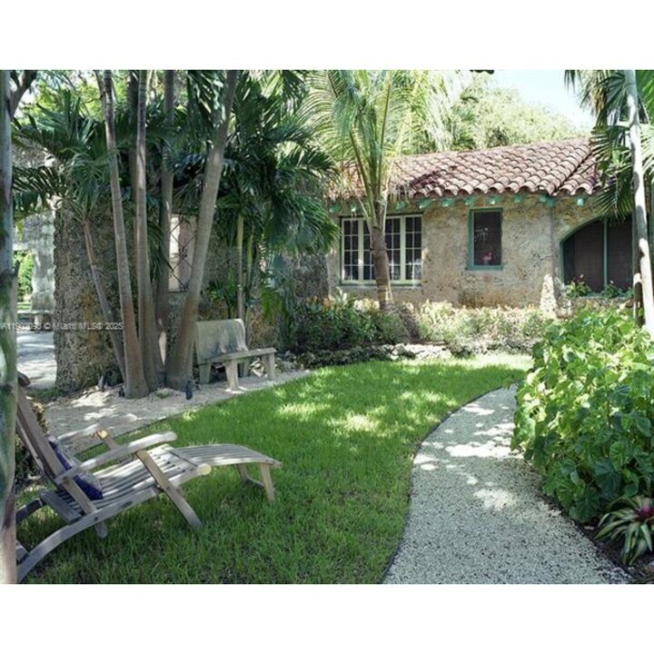 1301 Milan Ave in Coral Gables, FL - Building Photo