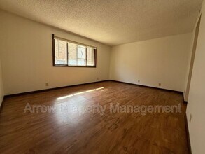4236 Huntington Ave in Lincoln, NE - Building Photo - Building Photo