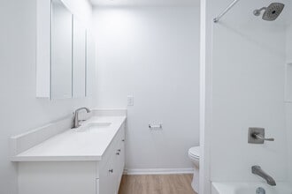 Diplomat Apartments in El Paso, TX - Foto de edificio - Interior Photo