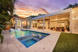 918 Santiago St in Coral Gables, FL - Building Photo - Building Photo
