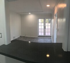 3759 Lewis Ave in Long Beach, CA - Building Photo - Building Photo