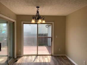 492 Candleglow Rd in Blacklick, OH - Building Photo - Building Photo