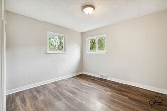 15470 Greenfield Rd in Detroit, MI - Building Photo - Building Photo