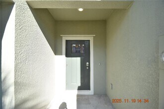 6252 Shiner St in Land O Lakes, FL - Building Photo - Building Photo