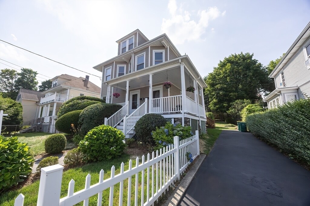 147 Winslow Ave in Norwood, MA - Building Photo