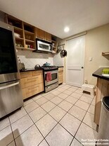 8 Fulkerson St in Cambridge, MA - Building Photo