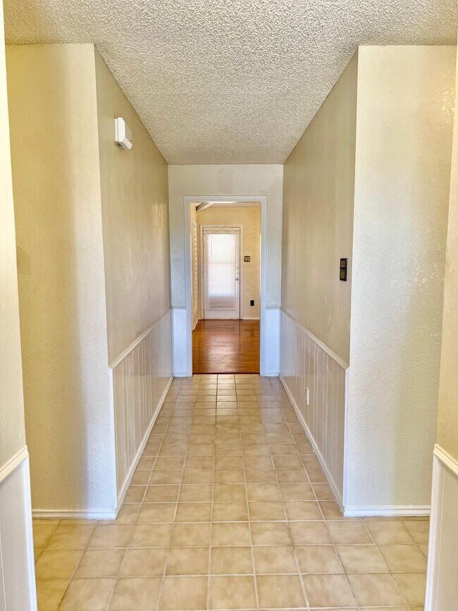 3210 94th St in Lubbock, TX - Building Photo - Building Photo