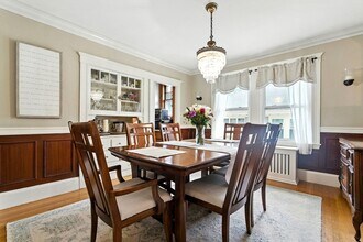 15 Fairfax Rd in Milton, MA - Foto de edificio - Building Photo